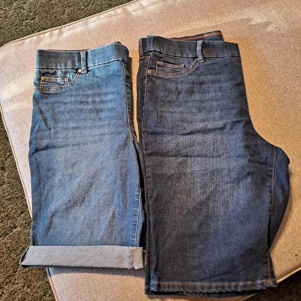 Set of Kim Roger's shorts